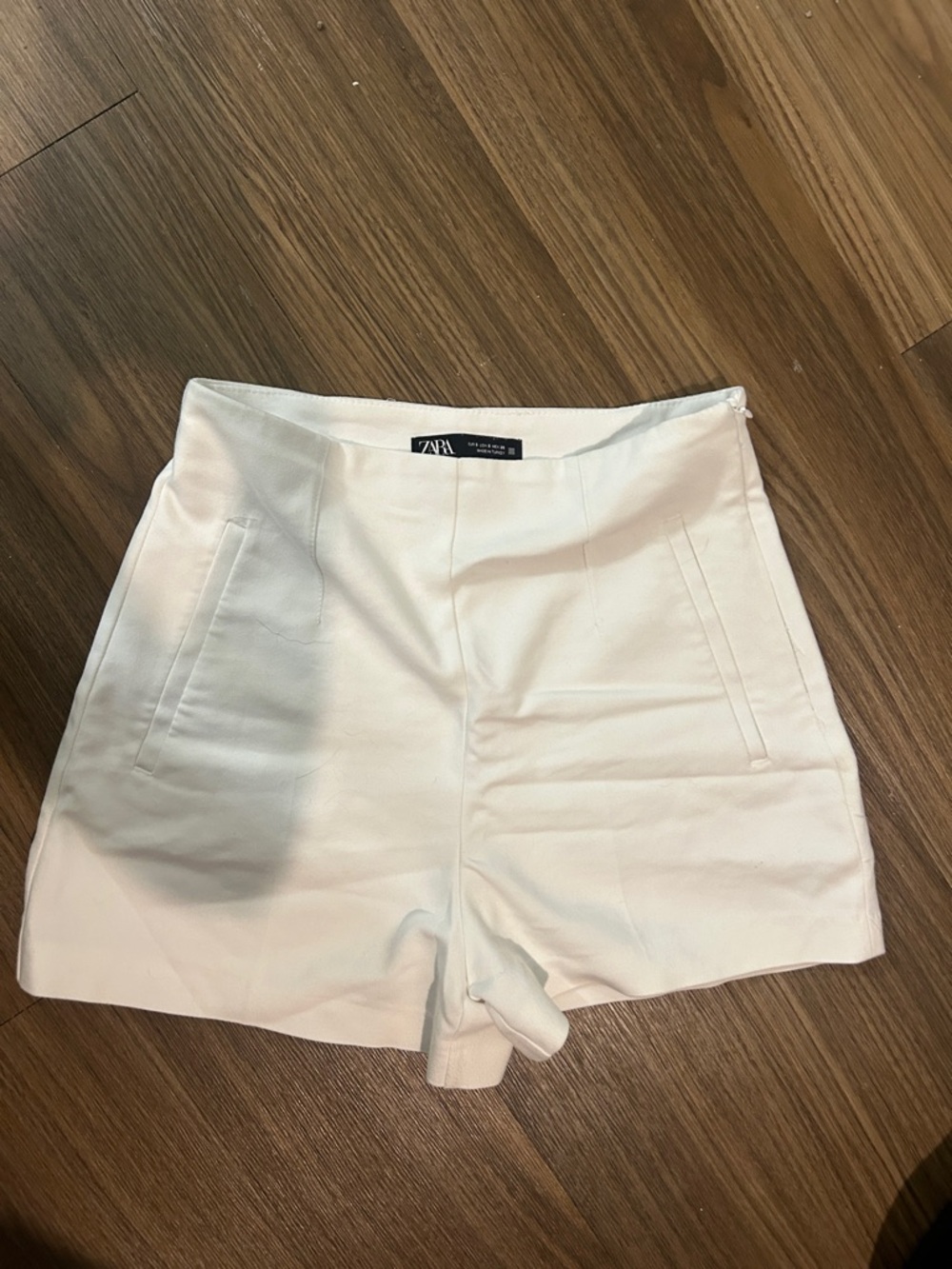 Zara Cream High-Waist Tailored Shorts